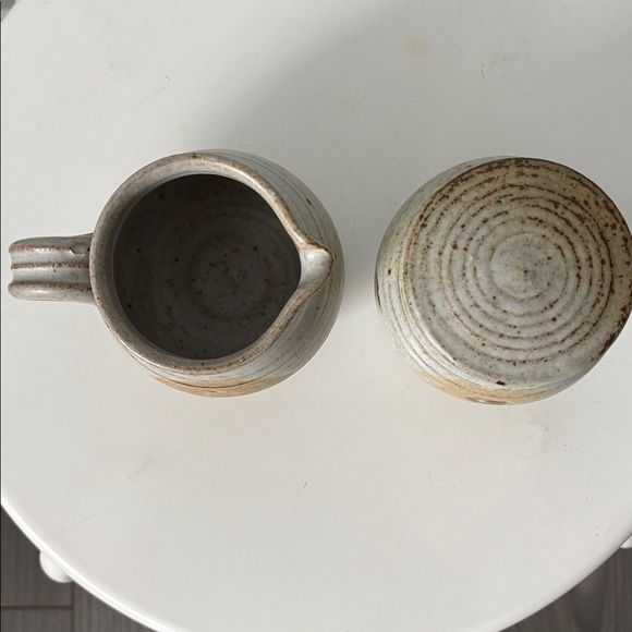 Rustic Pottery Sugar and Creamer Set - Picture 2 of 8